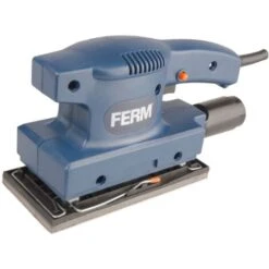 FERM Levigatrice Orbitale 135 W. Include 1 Adattatore Per Aspirapolvere E 1 Foglio Abrasivo G80