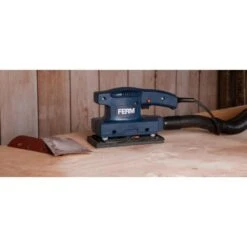 FERM Levigatrice Orbitale 135 W. Include 1 Adattatore Per Aspirapolvere E 1 Foglio Abrasivo G80 -Makitae Outlet 26104192 4