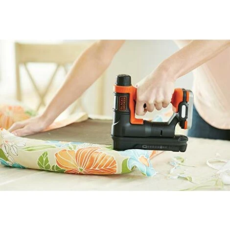 BLACK & DECKER BDCT12N-XJ Pistola Graffatrice/chiodatrice 12V (unità Senza Batteria E Senza Caricabatterie) 2 BLACK & DECKER BDCT12N-XJ Pistola Graffatrice/chiodatrice 12V (unità Senza Batteria E Senza Caricabatterie) - immagine 2