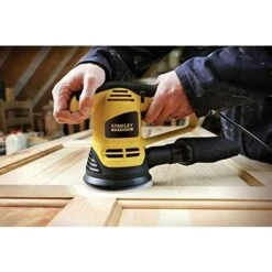 STANLEY FATMAX FME440K-QS - Levigatrice Rotorbitale Elettrica Rotante Da 480W, Ø 5mm, Incl. Custodia E 3 Fogli Abrasivi -Makitae Outlet 28716393 3