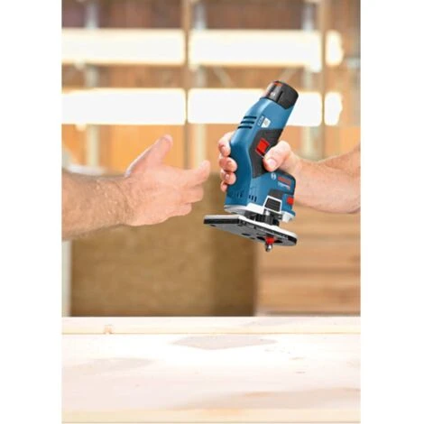 Bosch Router Del Bordo Della Batteria GKF 12V-8 Senza Batteria Senza Caricabatterie 4 Bosch Router Del Bordo Della Batteria GKF 12V-8 Senza Batteria Senza Caricabatterie - immagine 4