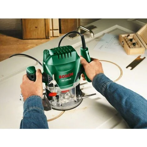 BOSCH FRESATRICE VERTICALE POF 1200 AE 1 BOSCH FRESATRICE VERTICALE POF 1200 AE