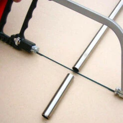 11 IN 1 SAW : Scatola Con Sega Multifunzione 11 In 1