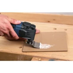 FERM OTM1007 Multiutensile - Oscillante - 300W - Incl. Valigetta E 7 Accessori 8 FERM OTM1007 Multiutensile - Oscillante - 300W - Incl. Valigetta E 7 Accessori -Makitae Outlet 67144394 4