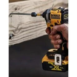 Avvitatore Ad Impulsi DeWALT DCF850N (Solo Corpo) -Makitae Outlet 81949322 4