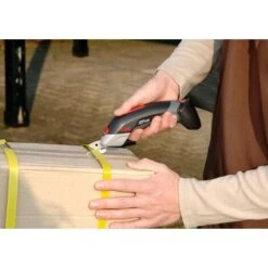 Skil Multi-Cutter A Batteria 2900 AJ (taglierina Universale, Caricatore Incluso, 2 Batterie Da 4,8 V, 1 Testa A Forbice, Forbici Universali) 9 Skil Multi-Cutter A Batteria 2900 AJ (taglierina Universale, Caricatore Incluso, 2 Batterie Da 4,8 V, 1 Testa A Forbice, Forbici Universali) -Makitae Outlet 86628315 5