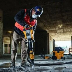 DeWalt D25951K QS Martello Demolitore 1600W, 12 Kg -Makitae Outlet 86628375 5