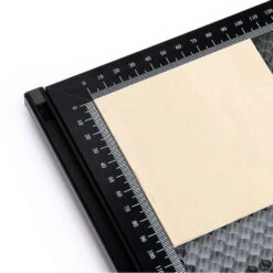 Tavolo Da Lavoro A Nido D'ape Per Incisore Laser Struttura Interamente In Metallo Piattaforma Per Pannelli In Acciaio Con Misurazione Per Macchina Per Incisione Laser CO2/diodo/fibra Taglio Pulito 380 7 Tavolo Da Lavoro A Nido D'ape Per Incisore Laser Struttura Interamente In Metallo Piattaforma Per Pannelli In Acciaio Con Misurazione Per Macchina Per Incisione Laser CO2/diodo/fibra Taglio Pulito 380 -Makitae Outlet 88044070 3