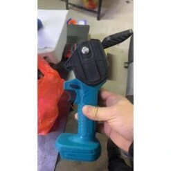 Mini Motosega Elettrica 18V 2400W Per Attrezzi Da Giardino Per La Lavorazione Del Legno Con 2 Batterie Senza Spazzole Coxolo -Makitae Outlet 93355422 3