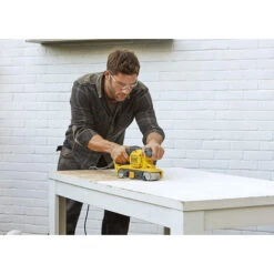 PIALLA ELETTRICA 1000W PIALLATRICE LEVIGATRICE A NASTRO LEGNO STANLEY 8 PIALLA ELETTRICA 1000W PIALLATRICE LEVIGATRICE A NASTRO LEGNO STANLEY -Makitae Outlet 94728574 4